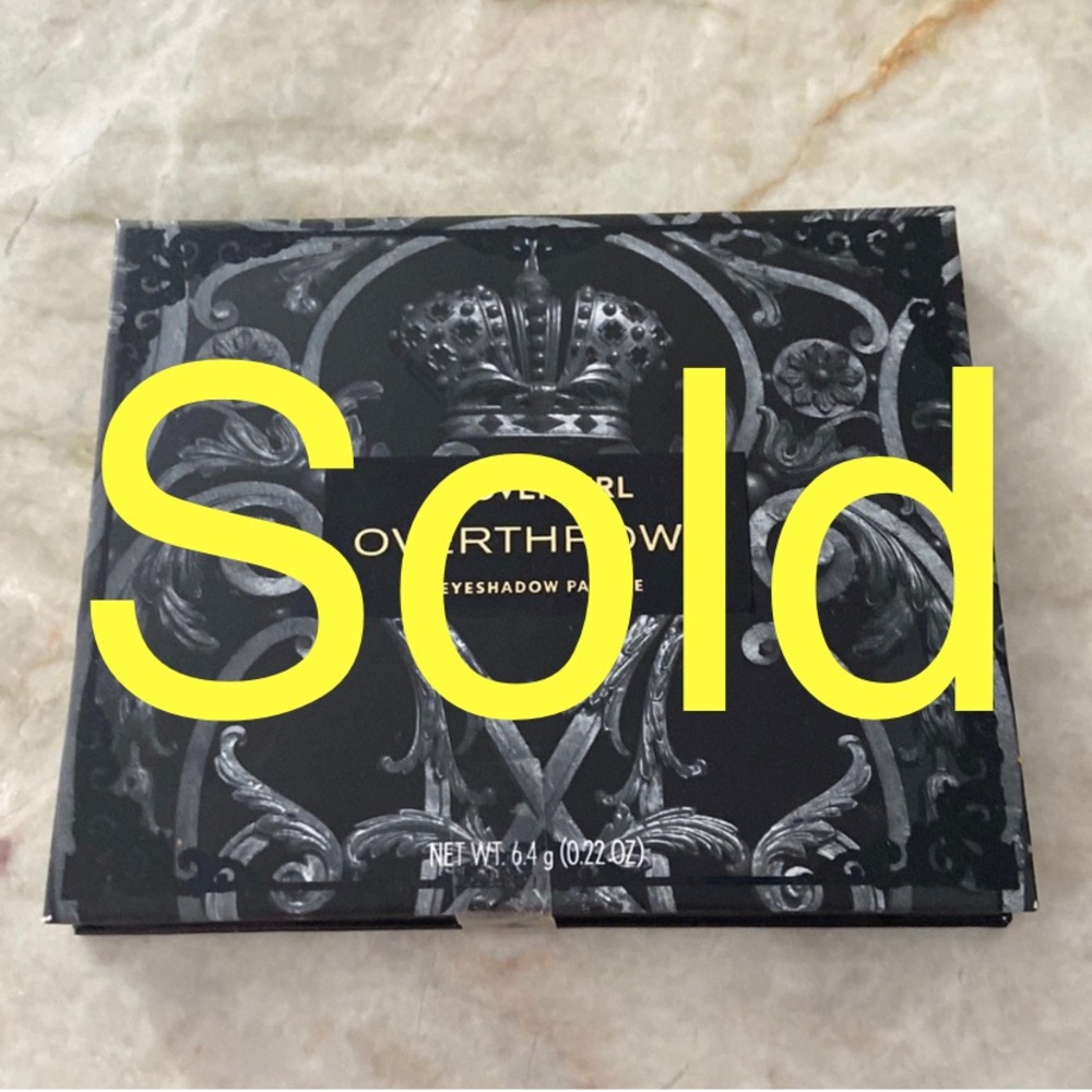 Cover girl overthrown eyeshadow palette